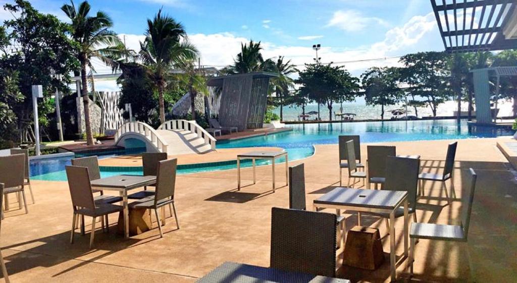 Lpn Park Beach Tour B Pantai Jomtien Bagian luar foto