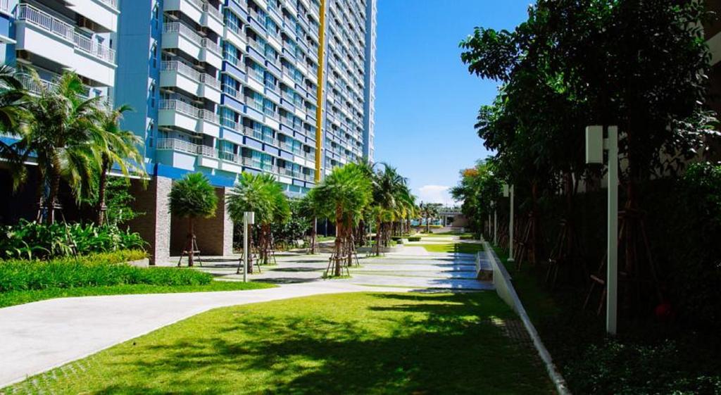 Lpn Park Beach Tour B Pantai Jomtien Bagian luar foto